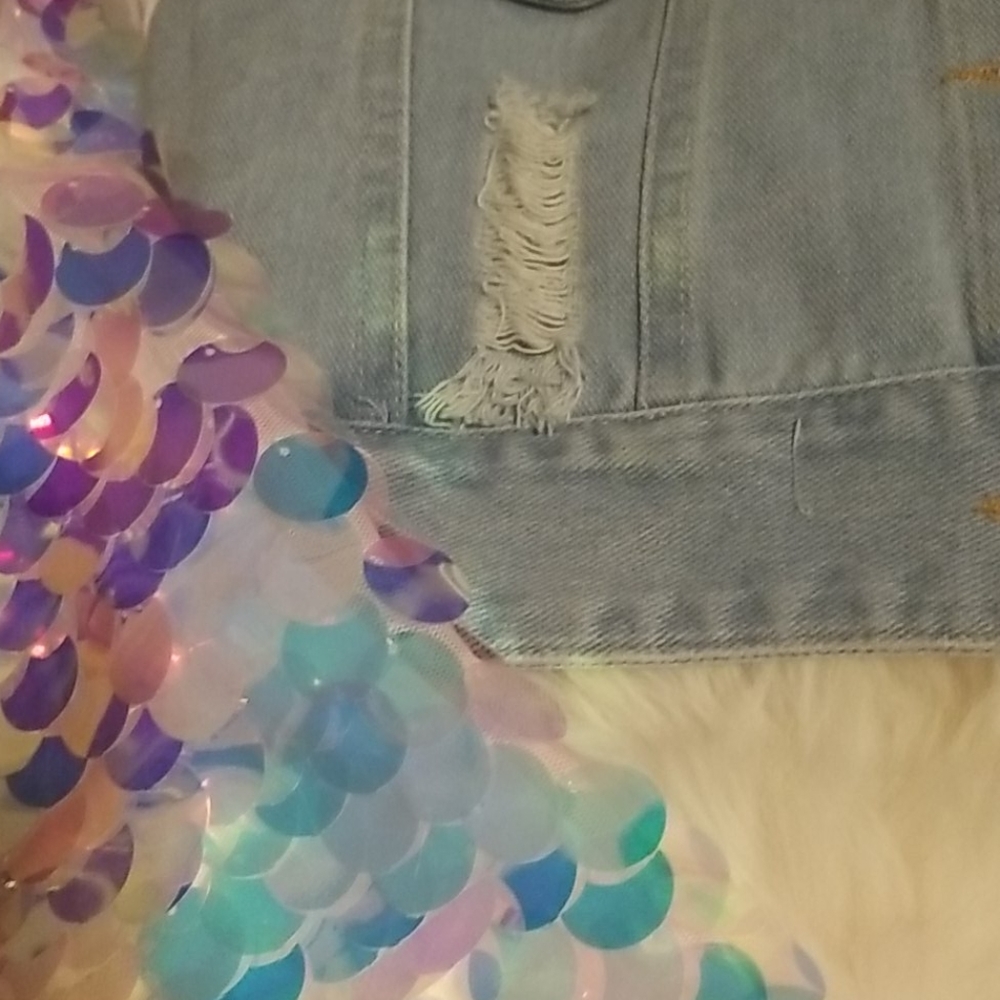 jacket - Picture 2 of 2